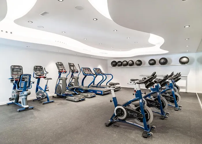 In With Wifi Διαμέρισμα Εστεπόνα