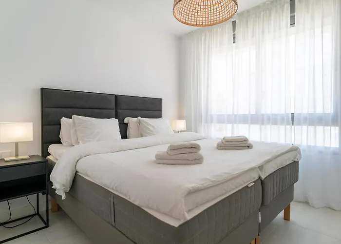 In With Wifi エステポナ